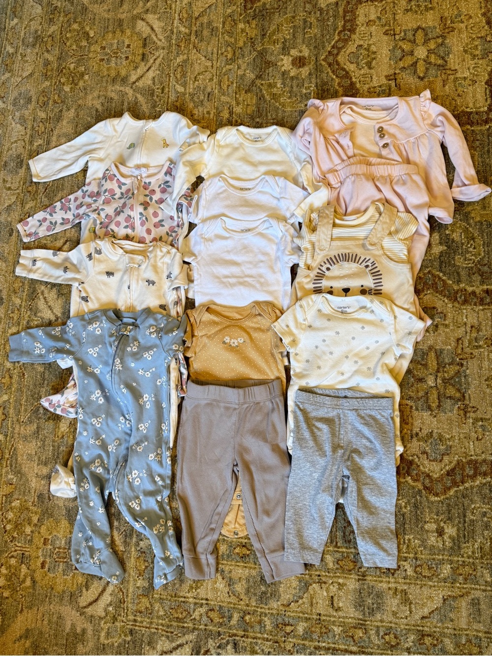 16 pieces Adorable 9M Baby Bundle – Sleepers, Onesies & Outfits + Free Headband